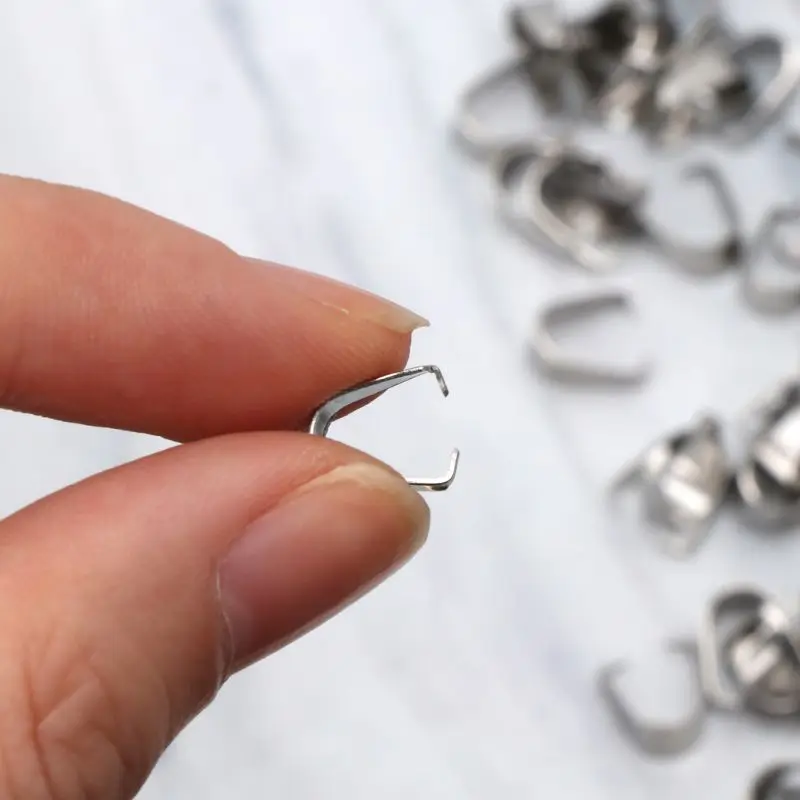 

2021 New 60Pcs Pinch Clip Bail Clasp Dangle Charm Bead Pendant Connectors Jewelry Making