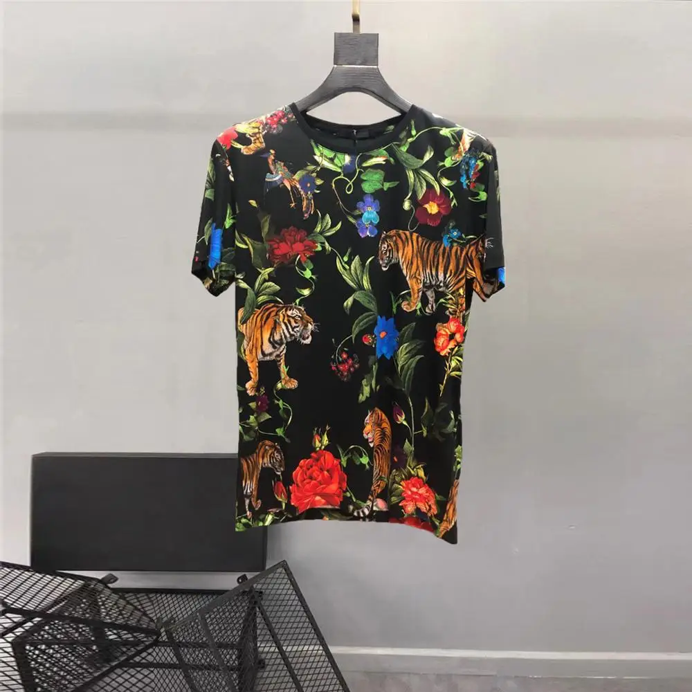 Summer Hot Fashion floral print Men's T-shirts High quality casual Tee Tops C019
Summer Hot Fashion floral print Men's T-shirts High quality casual Tee Tops C019