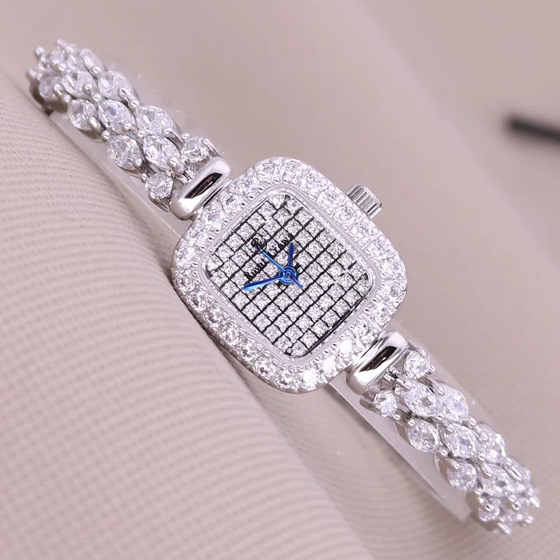 Full Crystal Royal Crown Lady Women's Watch Japan Quartz Hours Fine Fashion Jewelry Clock Bracelet Luxury Girl's Gift Box
Full Crystal Royal Crown Lady Women's Watch Japan Quartz Hours Fine Fashion Jewelry Clock Bracelet Luxury Girl's Gift Box