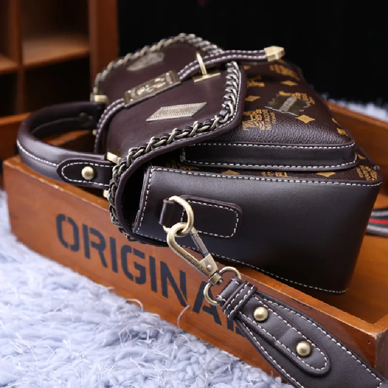 Luxury Brand Classical Print Crossbody Bag for Women 2021 New Fashion Bags Genuine Leather Purses and Handbags Channels Handbags
Luxury Brand Classical Print Crossbody Bag for Women 2021 New Fashion Bags Genuine Leather Purses and Handbags Channels Handbags