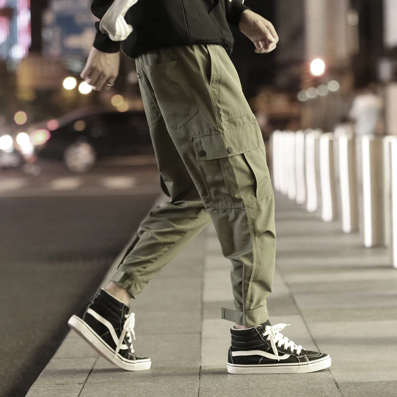 Fashion Men Pants Trousers Loose Winter Sport Korean Multi Pocket Men Pants Casual Streetwear Pantalones Mens Clothing XX50MP
Fashion Men Pants Trousers Loose Winter Sport Korean Multi Pocket Men Pants Casual Streetwear Pantalones Mens Clothing XX50MP