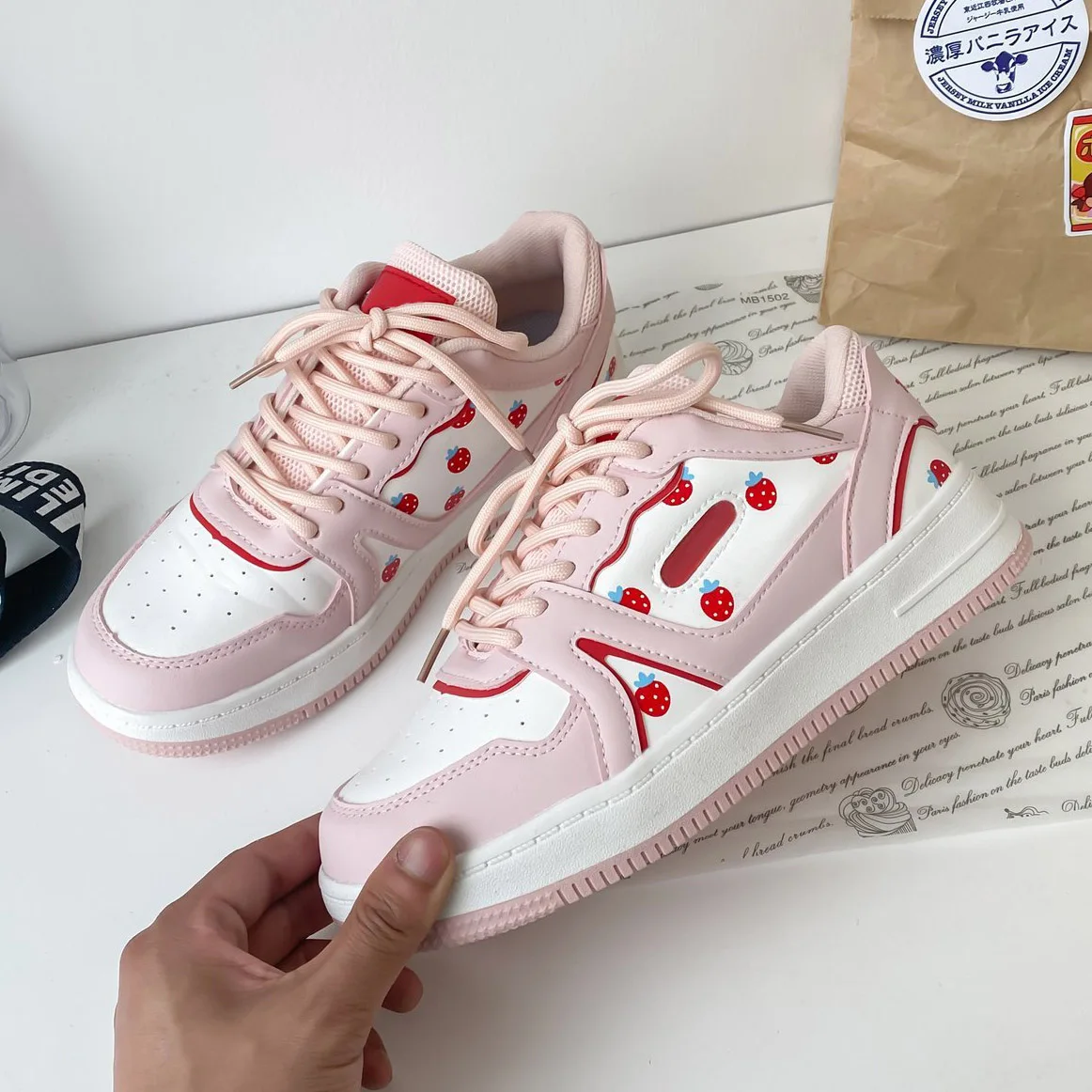 Sneakers Women's Kawaii Lolita Shoes Vintage Round Head Platform Japanese Style Student Summer 2021 Fashion Female Footwear
Sneakers Women's Kawaii Lolita Shoes Vintage Round Head Platform Japanese Style Student Summer 2021 Fashion Female Footwear