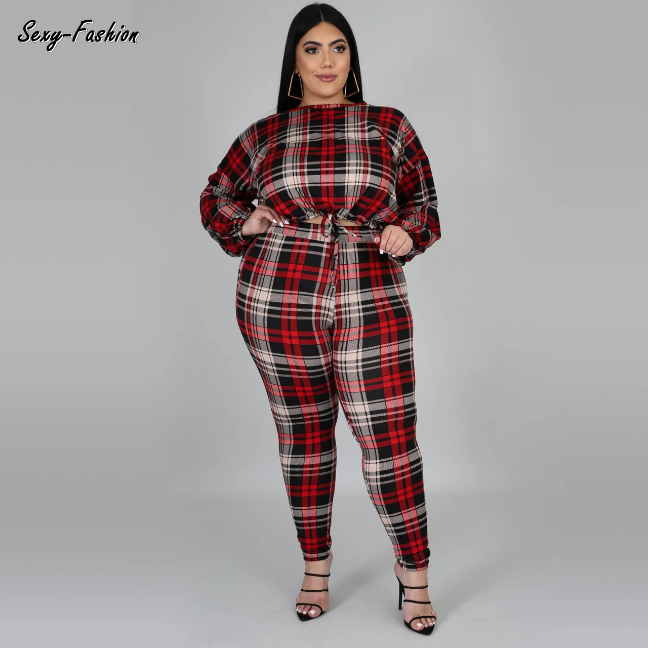 Somoshein Women Plus Size Plaid Two Piece Set Fall Long Sleeve Crop Top Casual Pants Matching Outfits Elegant Checkered Suit
Somoshein Women Plus Size Plaid Two Piece Set Fall Long Sleeve Crop Top Casual Pants Matching Outfits Elegant Checkered Suit