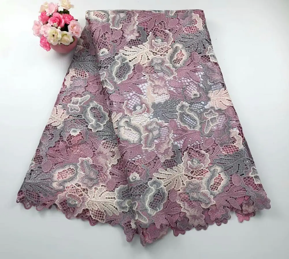 Hot Selling Water Soluble Lace Fabric Nigerian Lace Fabric High Quality Cord lace In Multi-Colors
Hot Selling Water Soluble Lace Fabric Nigerian Lace Fabric High Quality Cord lace In Multi-Colors