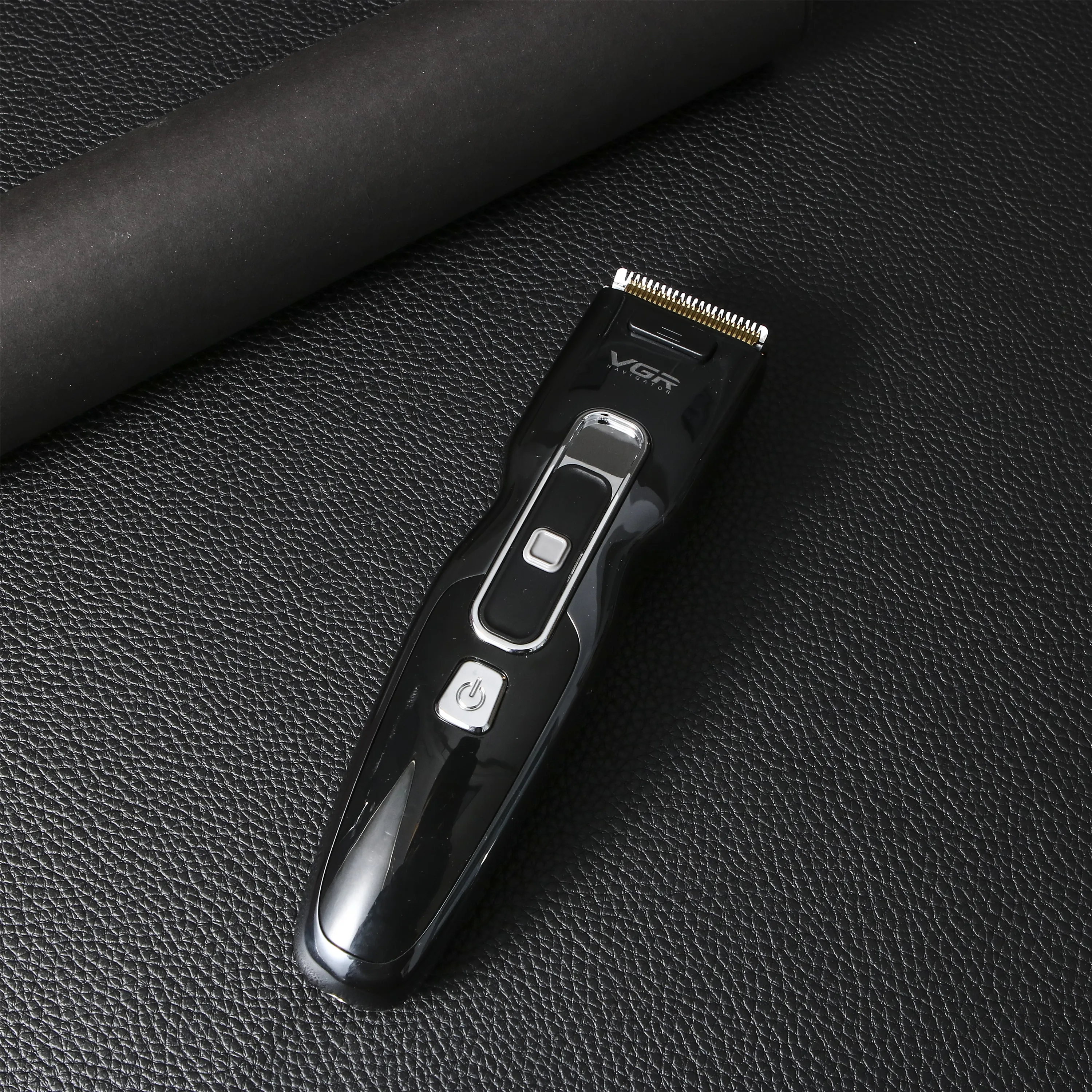 VGR USB Professional Waterproof Hair Trimmer Beard Trimer for men trimmer rechargeable hair clipper razor trimmer Cordless V040
VGR USB Professional Waterproof Hair Trimmer Beard Trimer for men trimmer rechargeable hair clipper razor trimmer Cordless V040