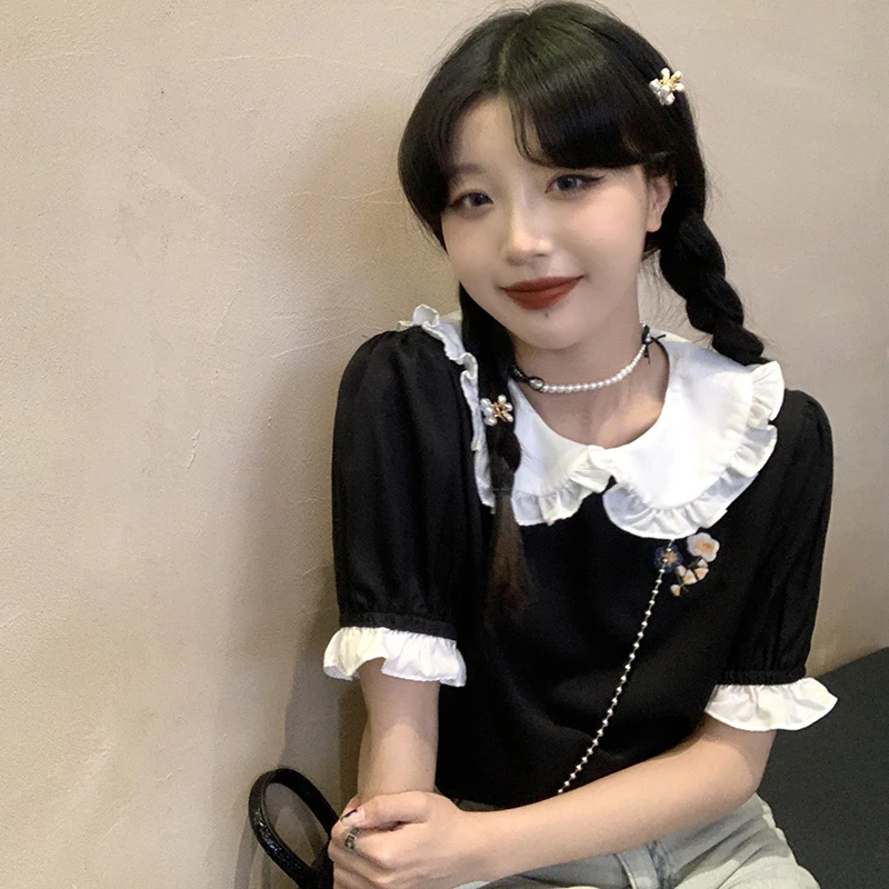 YTX1297 New style retro French lace doll collar small man embroidered age-reducing short-sleeved T-shirt
YTX1297 New style retro French lace doll collar small man embroidered age-reducing short-sleeved T-shirt