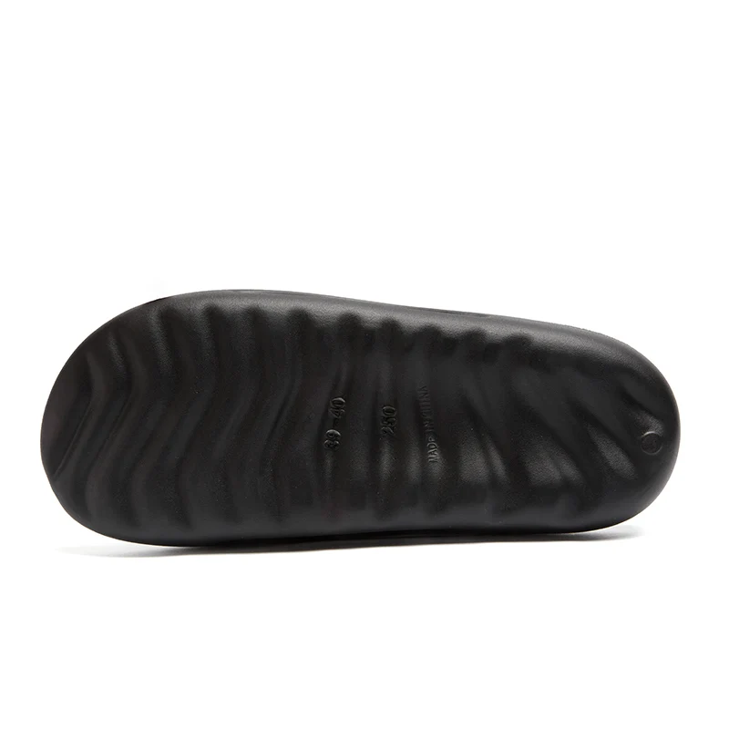 New Trend Beach Men Slippers Black Beige Flat Flip Flops Man Light Weight Eva Slippers Man Soft Bottom Beach Walking Shoe Mens
New Trend Beach Men Slippers Black Beige Flat Flip Flops Man Light Weight Eva Slippers Man Soft Bottom Beach Walking Shoe Mens