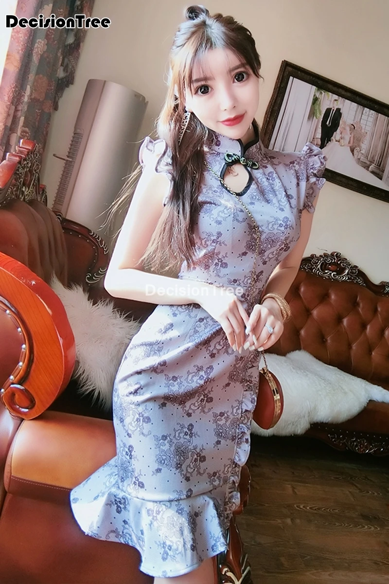 2021 chinese dress party cheongsam vintage womens wedding qipao evening dress elegant cheongsam dress retro vestidos
2021 chinese dress party cheongsam vintage womens wedding qipao evening dress elegant cheongsam dress retro vestidos