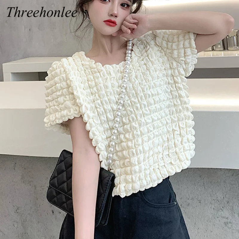 Women Korean T-shirt 2021 Summer Chic Plaid Texture O Neck Puff Sleeve Blouse Sweet Loose Fashion Temperament Tops
Women Korean T-shirt 2021 Summer Chic Plaid Texture O Neck Puff Sleeve Blouse Sweet Loose Fashion Temperament Tops