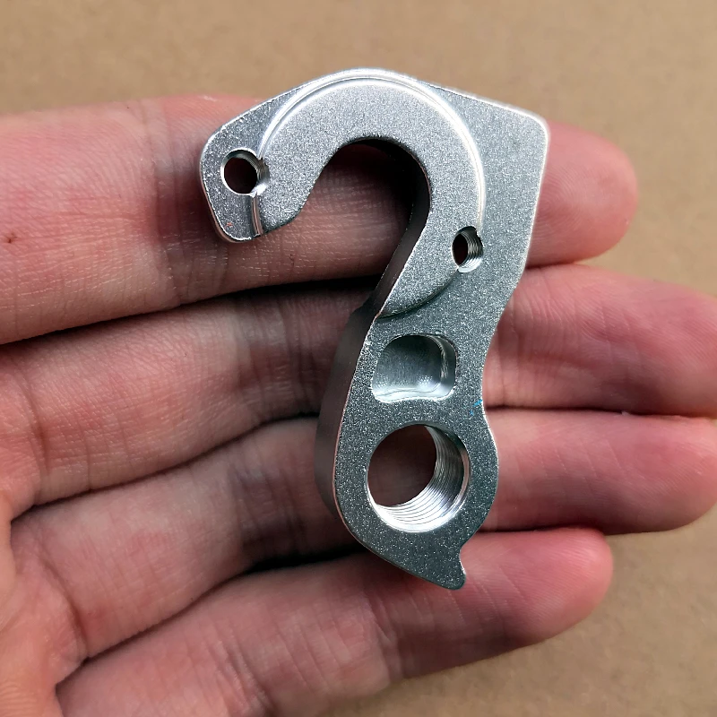 2pc Bicycle rear derailleur hanger For Nashbar #NB-CR22 BIKE Nashbar Carbon 105 Road dropout mtb rear derailleur hanger extender
2pc Bicycle rear derailleur hanger For Nashbar #NB-CR22 BIKE Nashbar Carbon 105 Road dropout mtb rear derailleur hanger extender