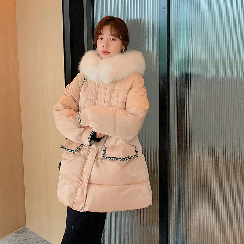 Make Japanese small sweet wind new han edition closed down jacket female female waist more sweet show thin cotton coat
Make Japanese small sweet wind new han edition closed down jacket female female waist more sweet show thin cotton coat