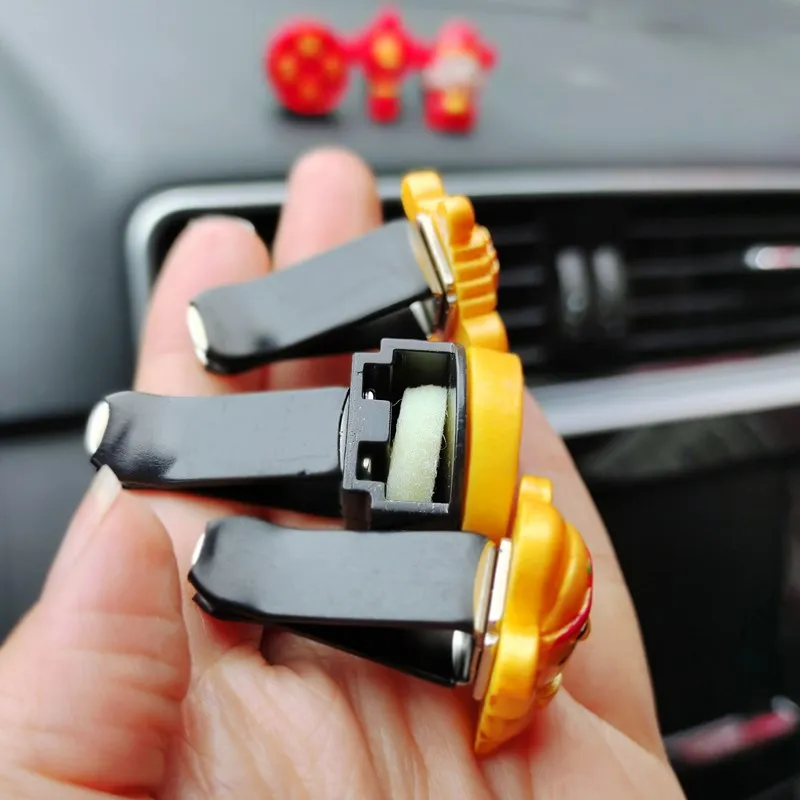 Cute Chinese Knot Car Air Freshener Perfume Air Vent Clip Lucky Gold Coin Car Accesories Interior Chinese Style Auto Decoration
Cute Chinese Knot Car Air Freshener Perfume Air Vent Clip Lucky Gold Coin Car Accesories Interior Chinese Style Auto Decoration