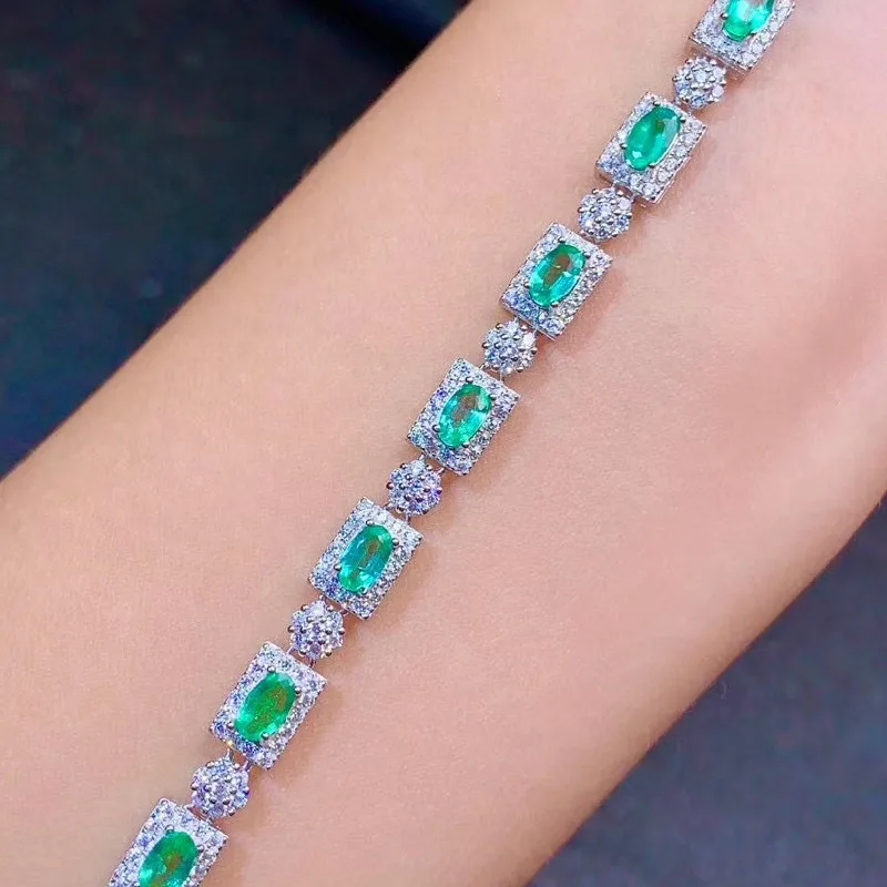 Classic Silver Emerald Bracelet 12 Pcs 3 Mm * 5 Mm Natural I Grade Emerald Bracelet Solid 925 Silver Gemstone Bracelet
Classic Silver Emerald Bracelet 12 Pcs 3 Mm * 5 Mm Natural I Grade Emerald Bracelet Solid 925 Silver Gemstone Bracelet