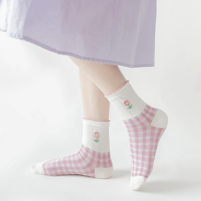 Korean Middle Tube Jk Purple Flower Socks Women Japanese Cute Art Palace Floral Plaid Sweet Girls Forest Lace Long Kawaii Socks
Korean Middle Tube Jk Purple Flower Socks Women Japanese Cute Art Palace Floral Plaid Sweet Girls Forest Lace Long Kawaii Socks