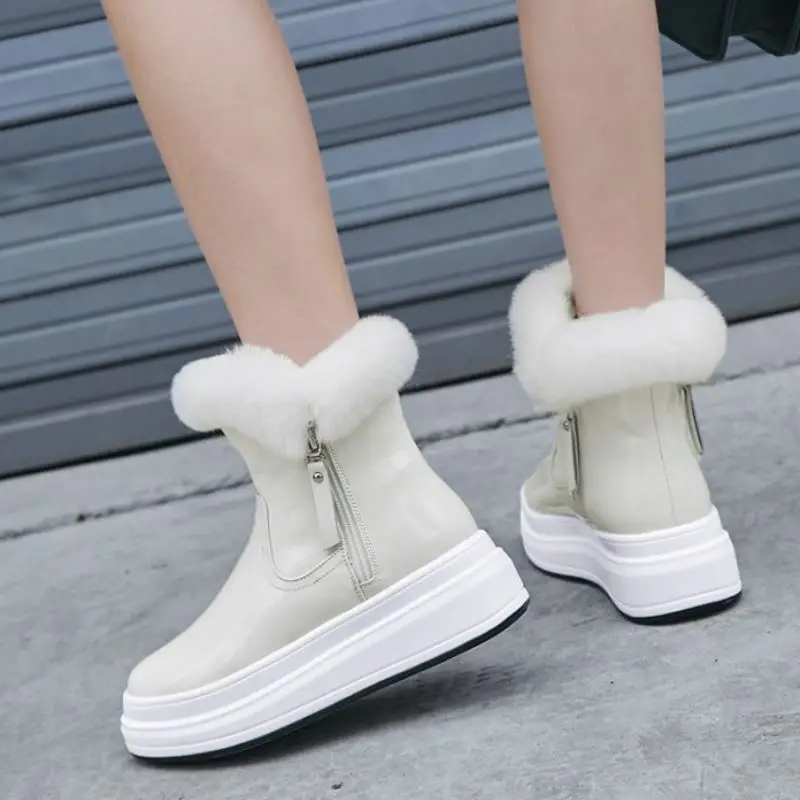 RIZABINA Woman Snow Boots Fashion Platform Warm Plush Fur Winter Shoes Woman Zip High Heel Ankle Boot Casual Footwear Size 34-40
RIZABINA Woman Snow Boots Fashion Platform Warm Plush Fur Winter Shoes Woman Zip High Heel Ankle Boot Casual Footwear Size 34-40