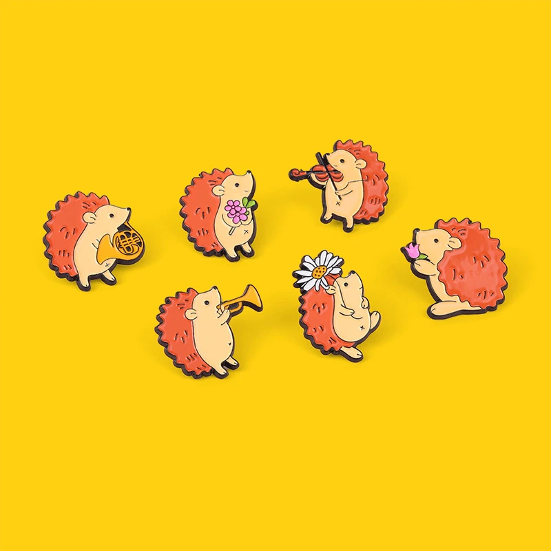 2021 New Cartoon Animal Brooch Hedgehog Daisy Flower Brooch Delicate And Lovely Hedgehog Style Brooch Fashion Jewelry.
2021 New Cartoon Animal Brooch Hedgehog Daisy Flower Brooch Delicate And Lovely Hedgehog Style Brooch Fashion Jewelry.