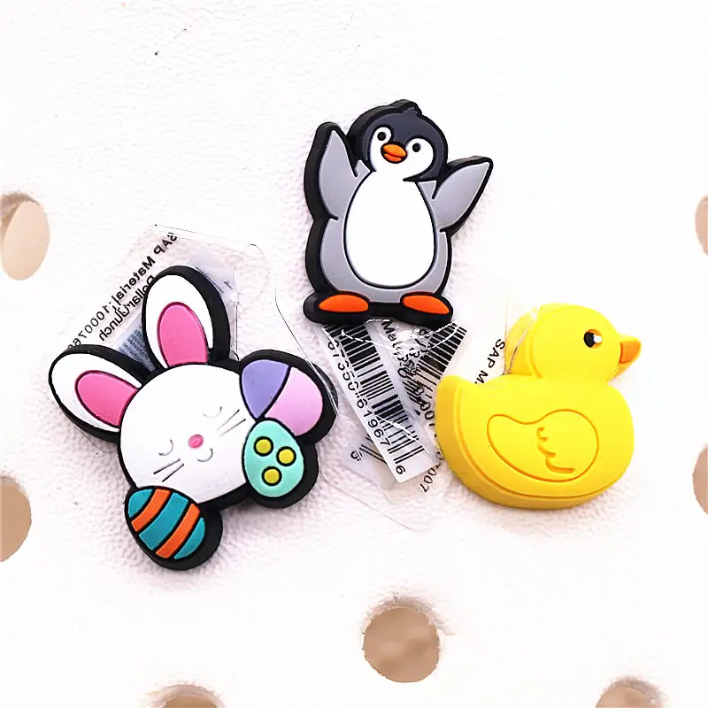Drop Shipping Cute Animals Shoe Charms Accessories Penguin Duck Bunny Shoes Buckle Decoration fit Wristband Party Kids Gifts
Drop Shipping Cute Animals Shoe Charms Accessories Penguin Duck Bunny Shoes Buckle Decoration fit Wristband Party Kids Gifts