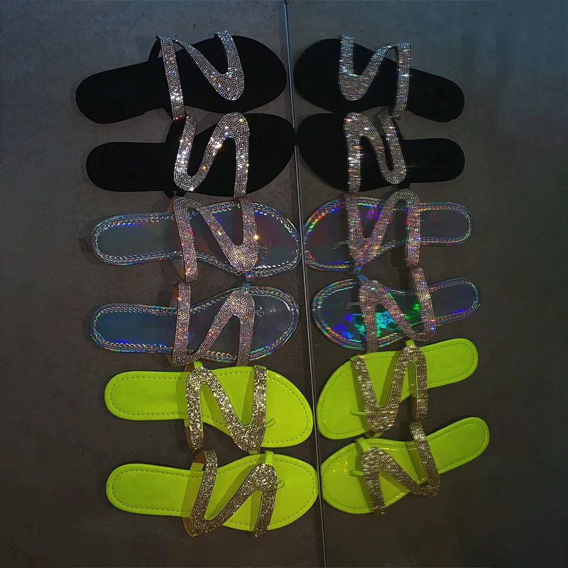 Outdoor Beach Shoes Ladies Slides Women Summer Flat Bling Slippers Transparent Jelly Shoes Female Flip Flops Sandals
Outdoor Beach Shoes Ladies Slides Women Summer Flat Bling Slippers Transparent Jelly Shoes Female Flip Flops Sandals