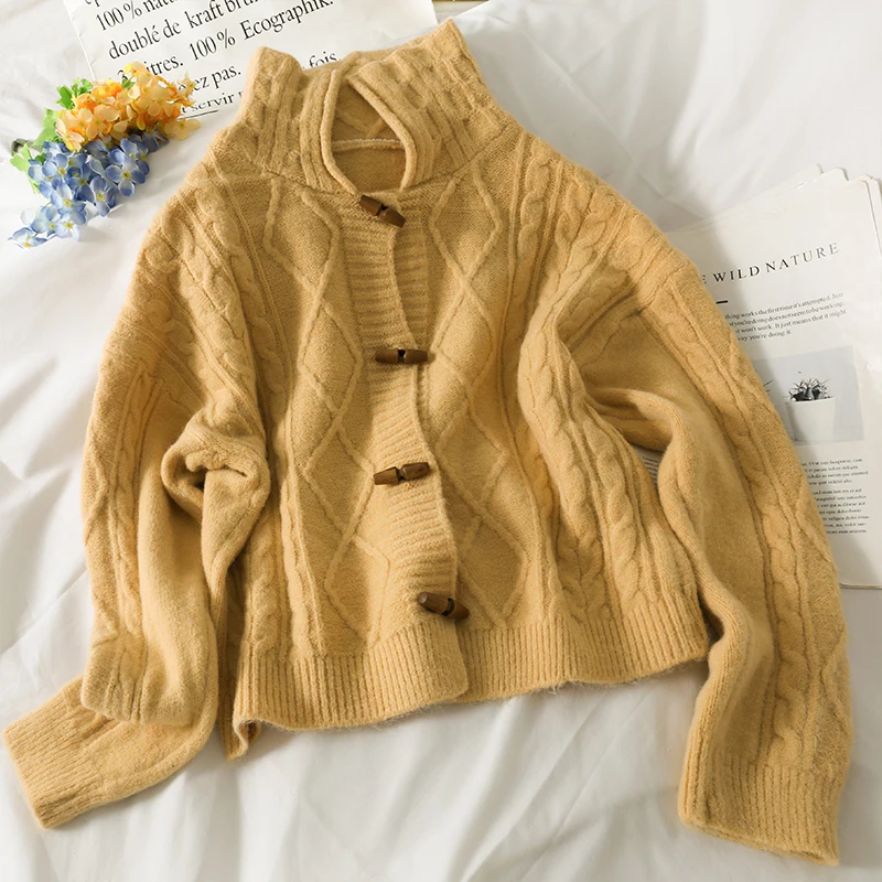 Soft Knitted Cardigan Women Turndown-Collar Long Sleeve Horn Button Sweater Autumn Winter Korean Fashion Outerwear
Soft Knitted Cardigan Women Turndown-Collar Long Sleeve Horn Button Sweater Autumn Winter Korean Fashion Outerwear