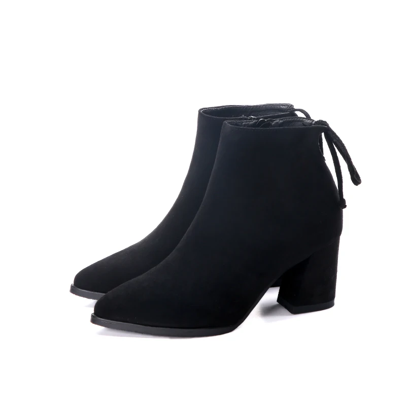 Martin Boots Ankle Boots Women's High Heel 2019 Korean Version Of The Wild Autumn And Winter Pointed Thick Shoes
Martin Boots Ankle Boots Women's High Heel 2019 Korean Version Of The Wild Autumn And Winter Pointed Thick Shoes
