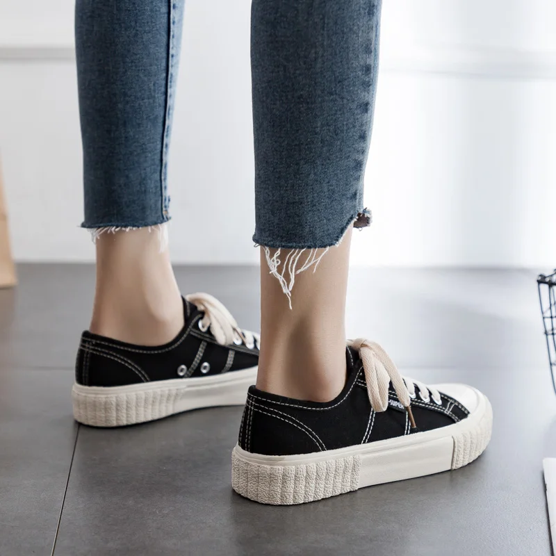 Women Sneakers Canvas Shoes Spring Trend Casual Flats Sneakers Female New Fashion Comfort Solid Color Women Vulcanized Shoes
Women Sneakers Canvas Shoes Spring Trend Casual Flats Sneakers Female New Fashion Comfort Solid Color Women Vulcanized Shoes