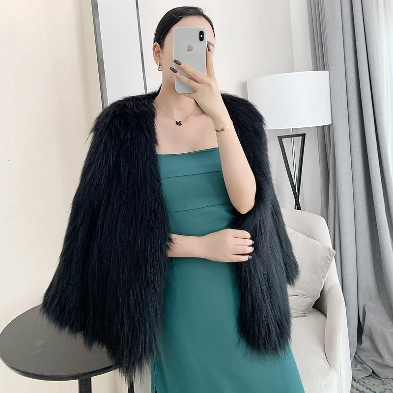 Raccoon Fur Coats Women 2021 Winter Top Fashion Pink High Quality Elegant Thick Warm Outwear Real Fur Women Jacket
Raccoon Fur Coats Women 2021 Winter Top Fashion Pink High Quality Elegant Thick Warm Outwear Real Fur Women Jacket