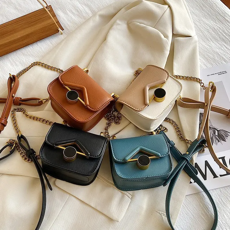 Designer Mini Lipstick Chain Shoulder Bags for Women 2021 Fashion Trend Branded Handbags and Purses Female Travel Crossbody Bag
Designer Mini Lipstick Chain Shoulder Bags for Women 2021 Fashion Trend Branded Handbags and Purses Female Travel Crossbody Bag