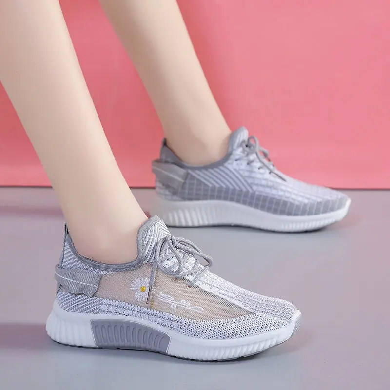 Net red coconut shoes ins fitness shoes women's summer breathable travel student casual versatile soft sole running shoes
Net red coconut shoes ins fitness shoes women's summer breathable travel student casual versatile soft sole running shoes