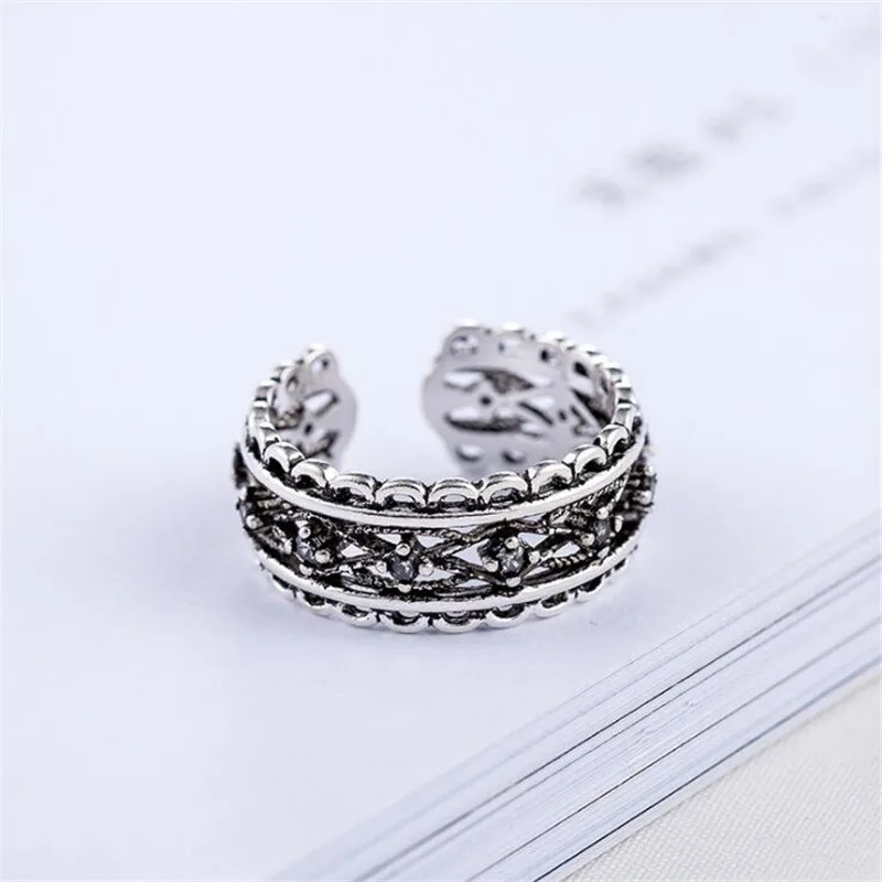 Retro Creative Hollow Bird's Nest Irregular Distressed Vintage Silver Color Open Ring For Female Anillos Mujer SR281
Retro Creative Hollow Bird's Nest Irregular Distressed Vintage Silver Color Open Ring For Female Anillos Mujer SR281