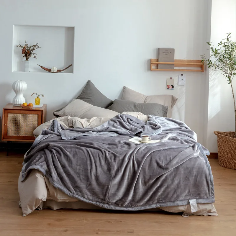 High Quality Flannel Blanket 400G/ Winter Solid Fleece Thicken Bed Sheet Bedspread Warm Soft Throw Bedclothes Full Home Textile
High Quality Flannel Blanket 400G/ Winter Solid Fleece Thicken Bed Sheet Bedspread Warm Soft Throw Bedclothes Full Home Textile