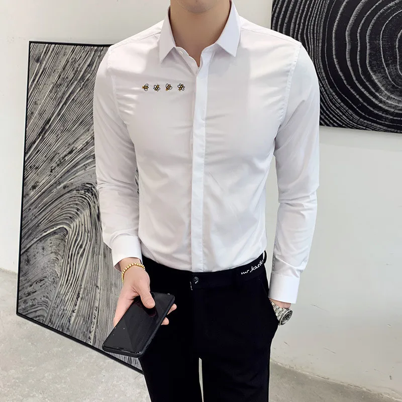 Men's Shirts White Black Men's Little Bee Embroidered Slim Long Sleeve Shirt Men's Gentleman Casual Youth Concealed Shirt
Men's Shirts White Black Men's Little Bee Embroidered Slim Long Sleeve Shirt Men's Gentleman Casual Youth Concealed Shirt