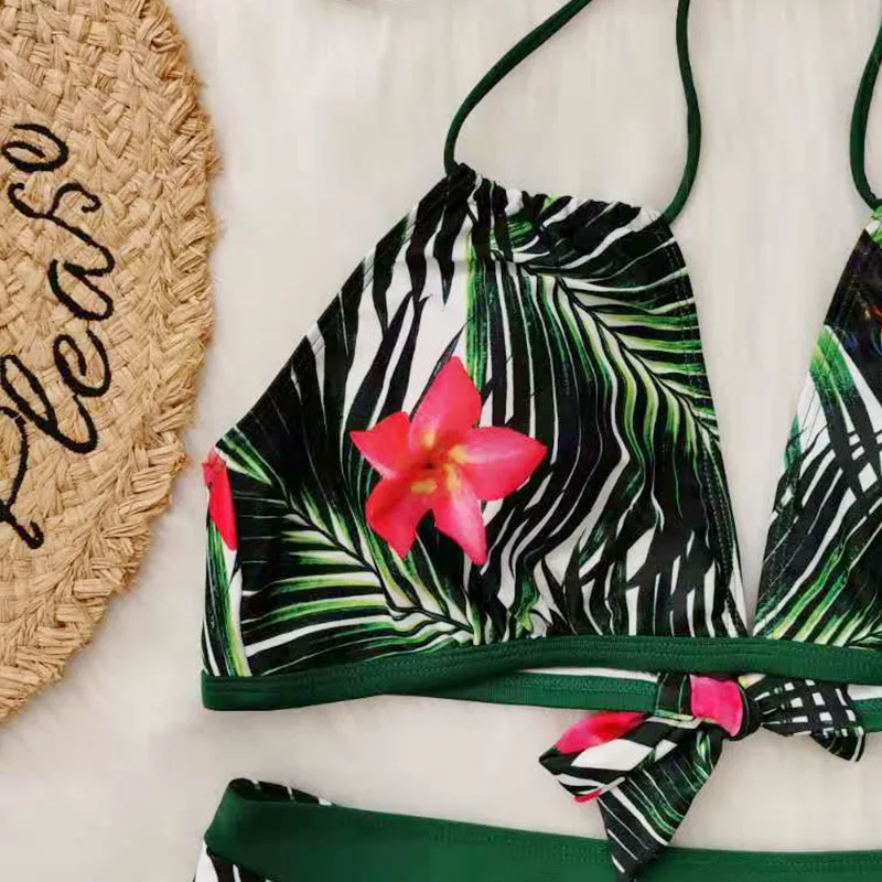 Plus Size Swimming Suit For Women High Waist Floral Leaves Halter Backless XL-XXXXL Sexy Bikini Micro 2 Piece Set Bathing Suits
Plus Size Swimming Suit For Women High Waist Floral Leaves Halter Backless XL-XXXXL Sexy Bikini Micro 2 Piece Set Bathing Suits