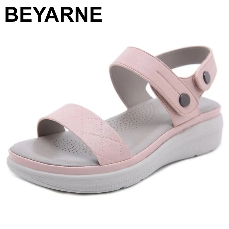 BEYARNE Dropshipping Brand Summer Shoes Wedges Beach Sandals Soft Comfortable Women Sandals Sweet Ladies Holiday Shoes Plus Size
BEYARNE Dropshipping Brand Summer Shoes Wedges Beach Sandals Soft Comfortable Women Sandals Sweet Ladies Holiday Shoes Plus Size
