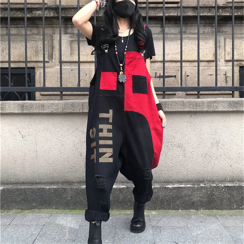 Plus Size Rompers Women 2XL Letter Print Hole Sling Jeans Streetwear Fashion Jumpsuits Female Loose Collapse Pants
Plus Size Rompers Women 2XL Letter Print Hole Sling Jeans Streetwear Fashion Jumpsuits Female Loose Collapse Pants