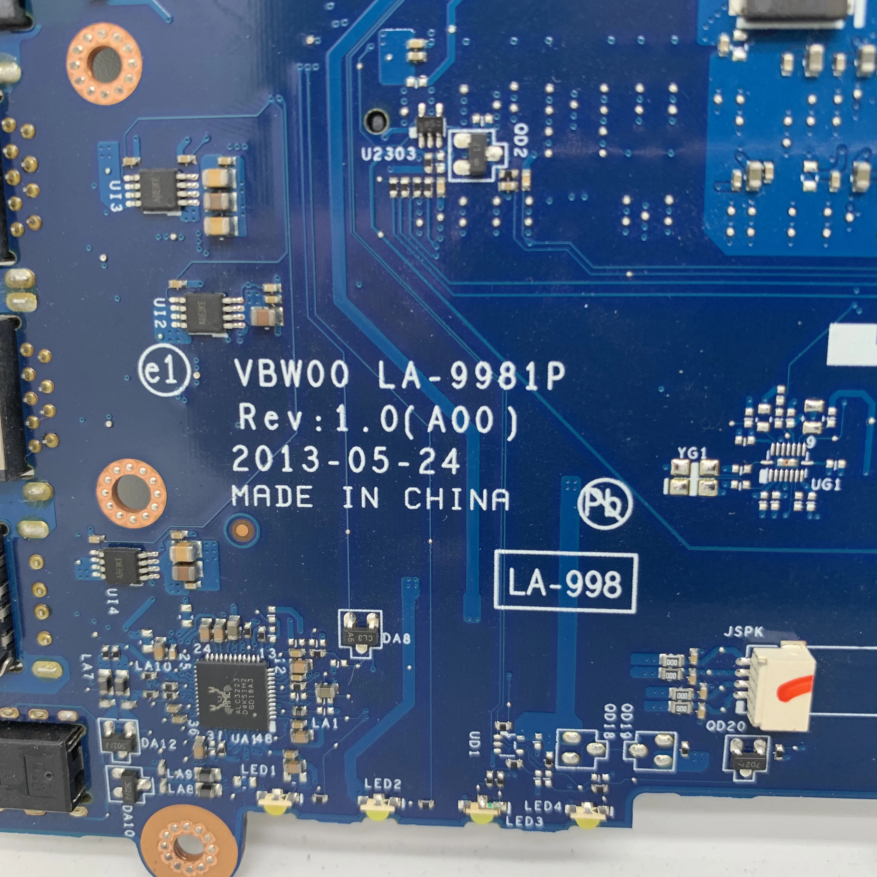 KEFU LA-9981P For Dell Inspiron 15R 5537 3537 Laptop Motherboard LA-9981P I7-4500U HD 8670M Motherboard Test work
KEFU LA-9981P For Dell Inspiron 15R 5537 3537 Laptop Motherboard LA-9981P I7-4500U HD 8670M Motherboard Test work