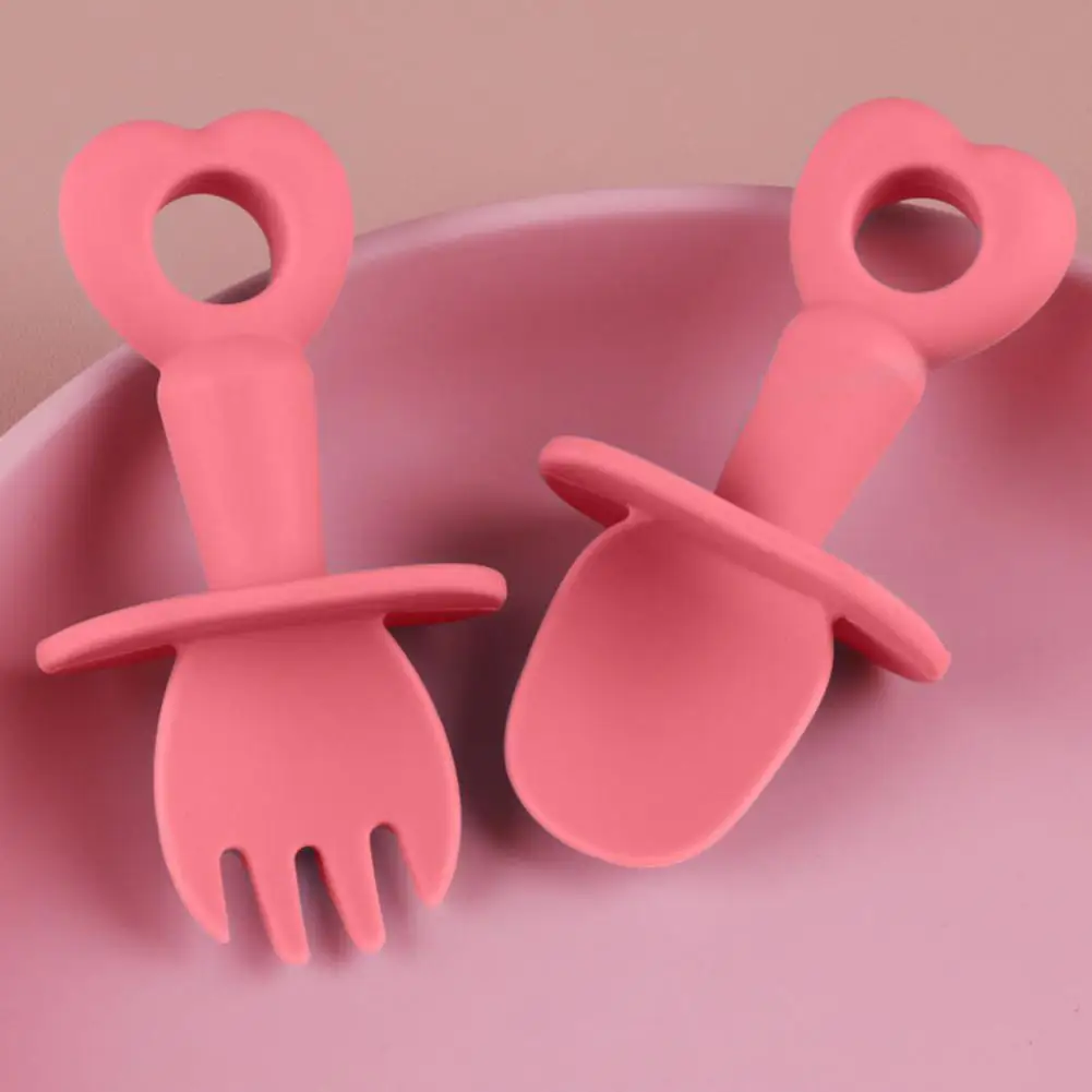 2Pcs/Set Kid Spoon Kit Food Grade Rounded Edge Silicone Self Feeding Baby Fork Set for Toddler Infant Children Tableware
2Pcs/Set Kid Spoon Kit Food Grade Rounded Edge Silicone Self Feeding Baby Fork Set for Toddler Infant Children Tableware