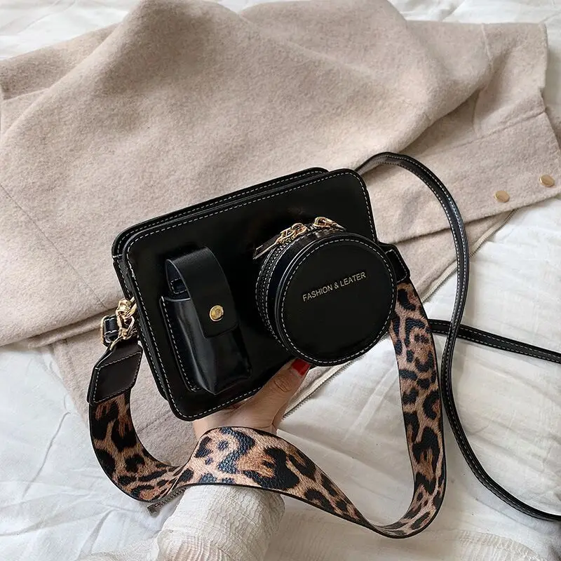 Square Vintage Camera Shape Crossbody Bag For Women Designer Leopard Straps Shoulder Bags Luxury Leather Shoulder Bags Purses
Square Vintage Camera Shape Crossbody Bag For Women Designer Leopard Straps Shoulder Bags Luxury Leather Shoulder Bags Purses