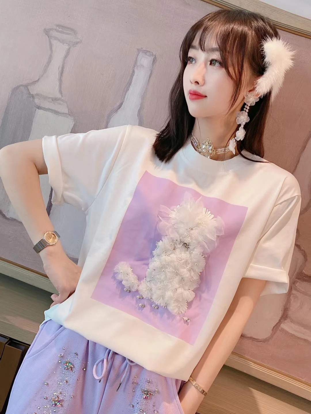 2021 Summer Korean Sweet Super Fairy Women Tee Beaded Lace Small Flower Short Sleeve T-shirt Loose Round Neck Fashion Top
2021 Summer Korean Sweet Super Fairy Women Tee Beaded Lace Small Flower Short Sleeve T-shirt Loose Round Neck Fashion Top