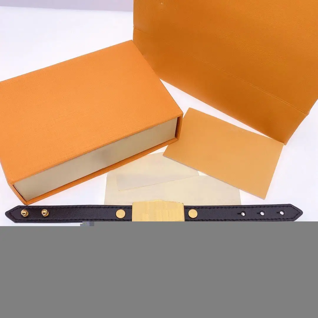 Fashion Genuine leather Bracelet Newest Bracelets leter Bangles For Women Wristband Charm Cuff
Fashion Genuine leather Bracelet Newest Bracelets leter Bangles For Women Wristband Charm Cuff