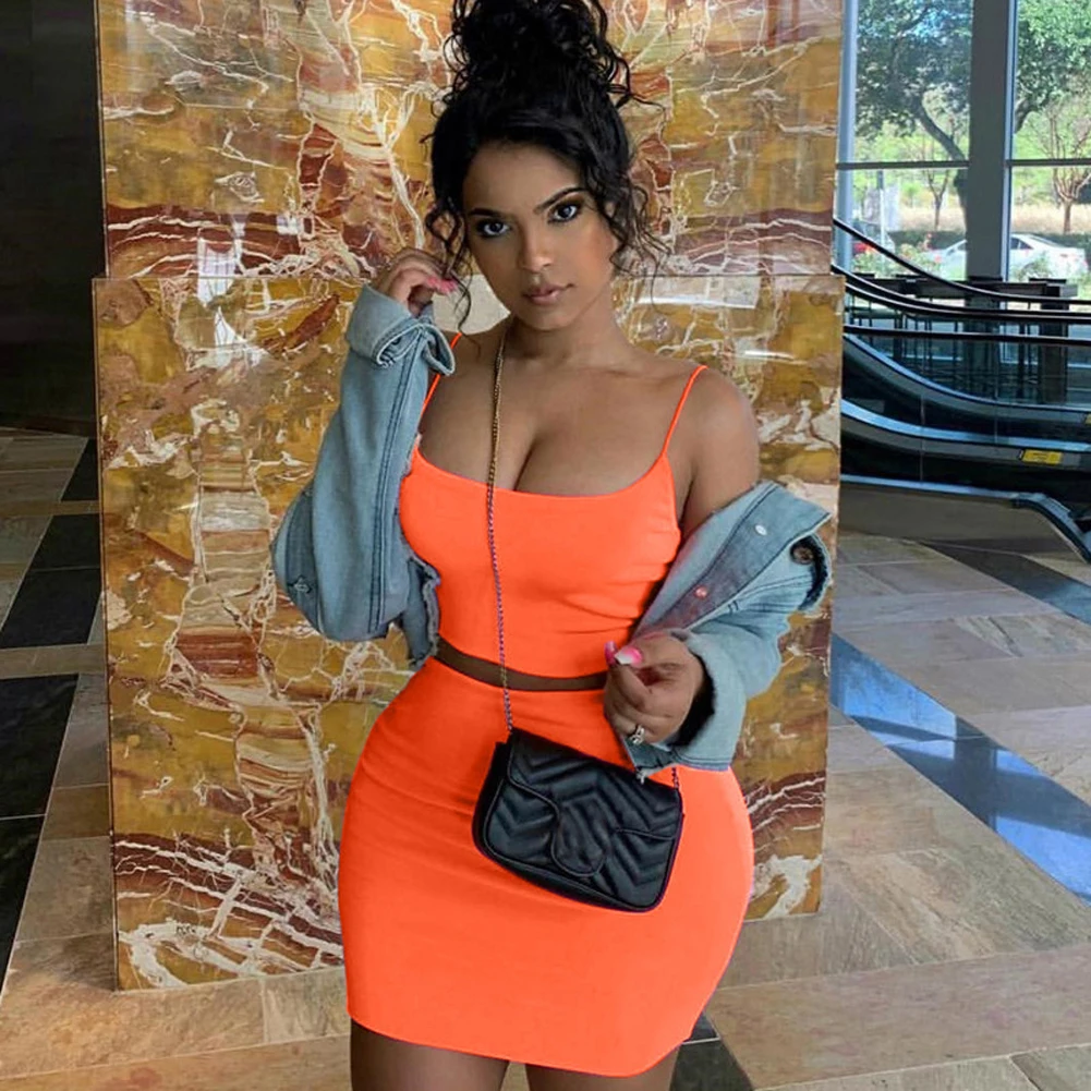 Новые модные женские пикантные 2 шт. Bodycon топ и мини-юбки, набор, бандаж, вечерние
Новые модные женские пикантные 2 шт. Bodycon топ и мини-юбки, набор, бандаж, вечерние