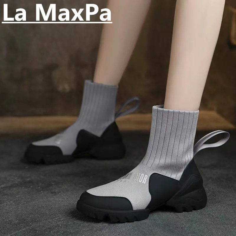 Women Boots Slip On Western Ankle Boots Platform Knitted Ladies Autumn Socks Boots for Women Fashion Female Booties 2021
Women Boots Slip On Western Ankle Boots Platform Knitted Ladies Autumn Socks Boots for Women Fashion Female Booties 2021