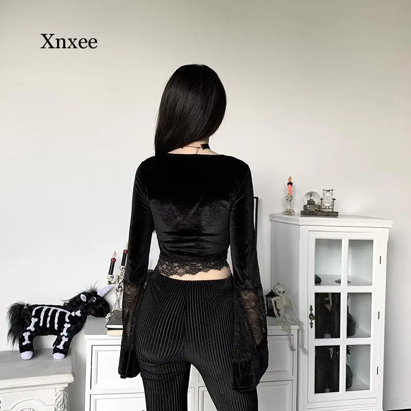 Vintage Gothic Lace Velvet Lace Tops Harajuku Sexy See Through Long Sleeve Crop Top Women Autumn Elegant Aesthetic Basic Tops
Vintage Gothic Lace Velvet Lace Tops Harajuku Sexy See Through Long Sleeve Crop Top Women Autumn Elegant Aesthetic Basic Tops
