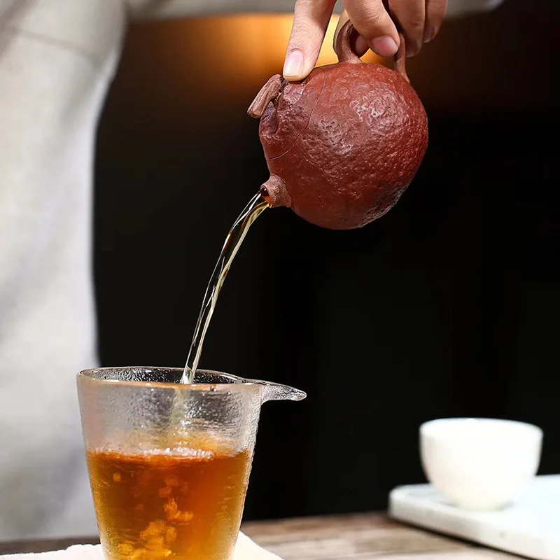 Yixing Zisha teapot master handmade high quality bionic eggplant pot flower pot tea pot tea set
Yixing Zisha teapot master handmade high quality bionic eggplant pot flower pot tea pot tea set