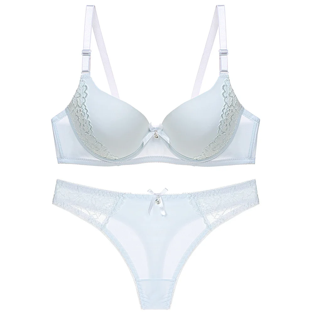 2020 Gathered Sexy Lace Bra Set Ladies Underwear Embroidery Set Push Up Three Quarters(3/4 Cup)
2020 Gathered Sexy Lace Bra Set Ladies Underwear Embroidery Set Push Up Three Quarters(3/4 Cup)