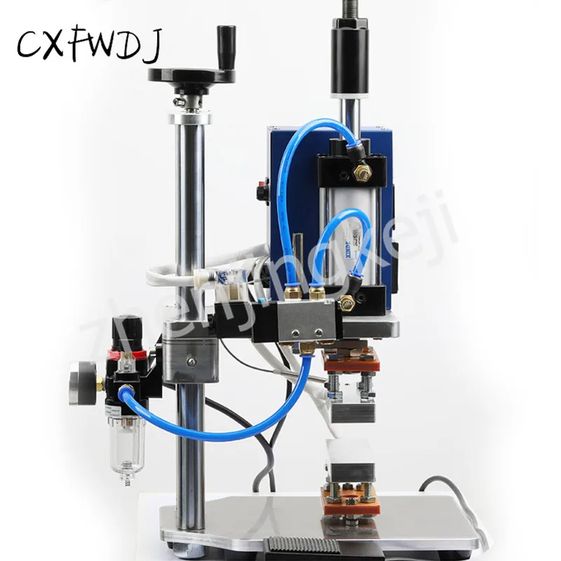 Upper and lower Hot Press Opening Machine Sealing Machine Pneumatic leather Wrinkle Bag ironing Machine Sealing Machine
Upper and lower Hot Press Opening Machine Sealing Machine Pneumatic leather Wrinkle Bag ironing Machine Sealing Machine