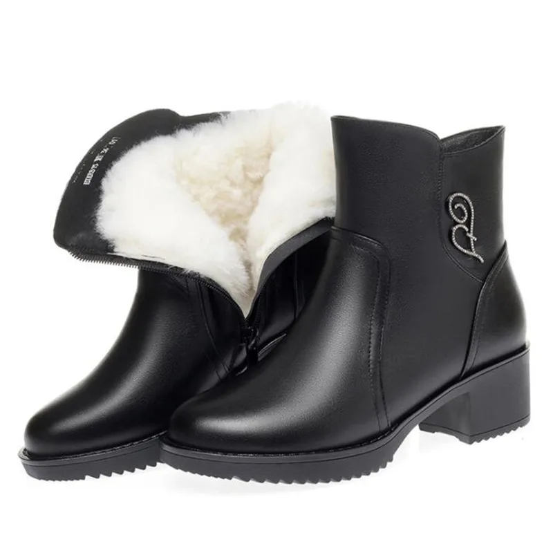Winter New Martin Boots Women Plus Plush Warm Cotton Boots Fashion Women Short Boots High Quality Cowhide Comfortable Wool Boots
Winter New Martin Boots Women Plus Plush Warm Cotton Boots Fashion Women Short Boots High Quality Cowhide Comfortable Wool Boots