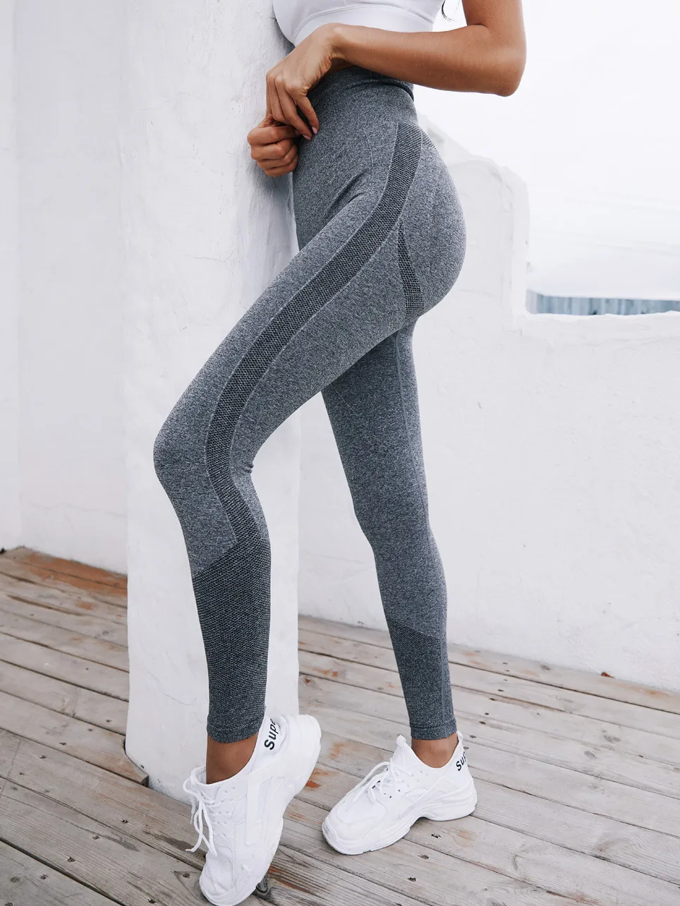 High Waist Solid Elastic Yoga Pants Women Breathable Fashion Seamless Leggings Female Gym Running Workout Sports Pants
High Waist Solid Elastic Yoga Pants Women Breathable Fashion Seamless Leggings Female Gym Running Workout Sports Pants