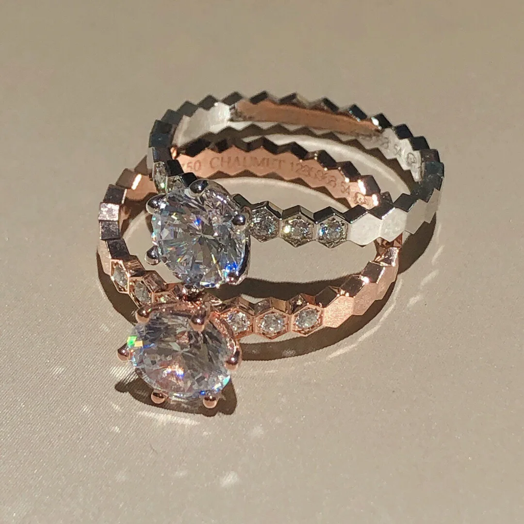Never Fade White Gold Color Rings Women High Quality Zircon Ring Original Tibetan Silver Wedding Band Bridal Jewelry Accessories
Never Fade White Gold Color Rings Women High Quality Zircon Ring Original Tibetan Silver Wedding Band Bridal Jewelry Accessories