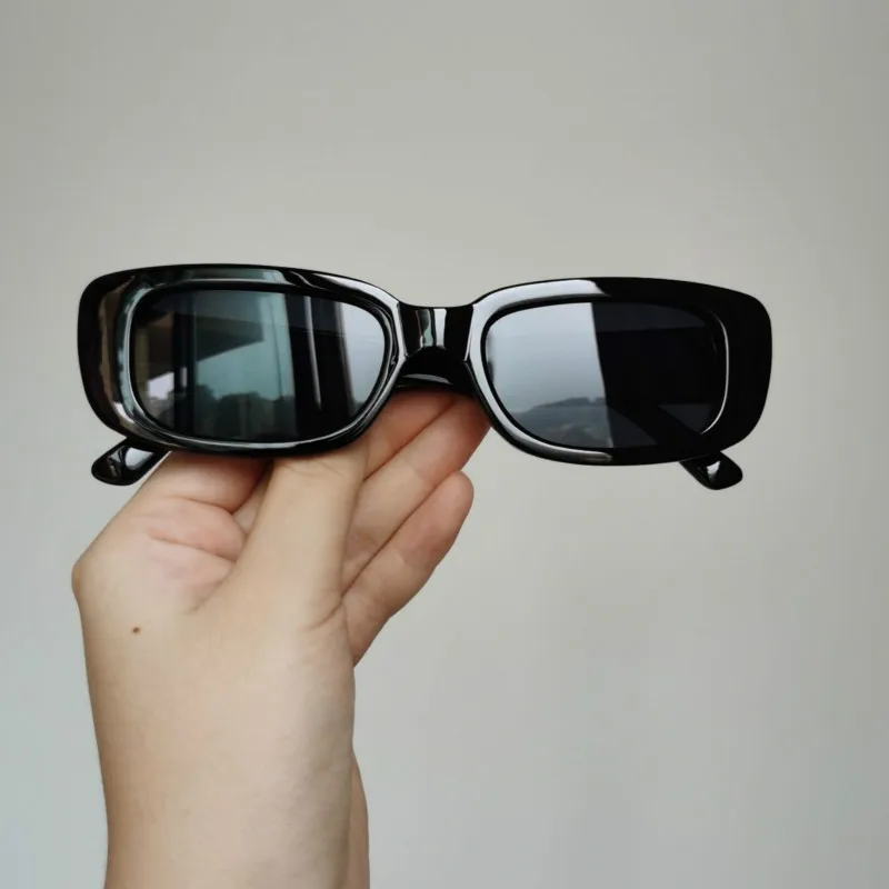 New Fashion Vintage Sunglasses Women Brand Designer Retro Sunglass Rectangle Sun Glasses Oculos Lunette De Soleil Femm
New Fashion Vintage Sunglasses Women Brand Designer Retro Sunglass Rectangle Sun Glasses Oculos Lunette De Soleil Femm
