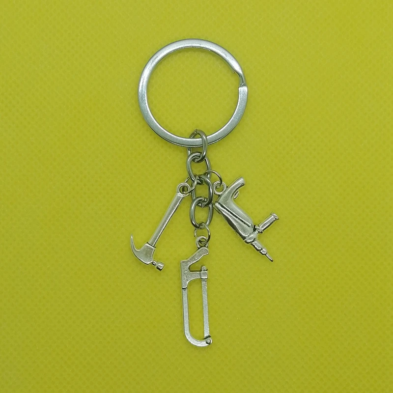 Alloy saw keychain exquisite tool keychain men's gift metal keychain fashion bag car keychain
Alloy saw keychain exquisite tool keychain men's gift metal keychain fashion bag car keychain